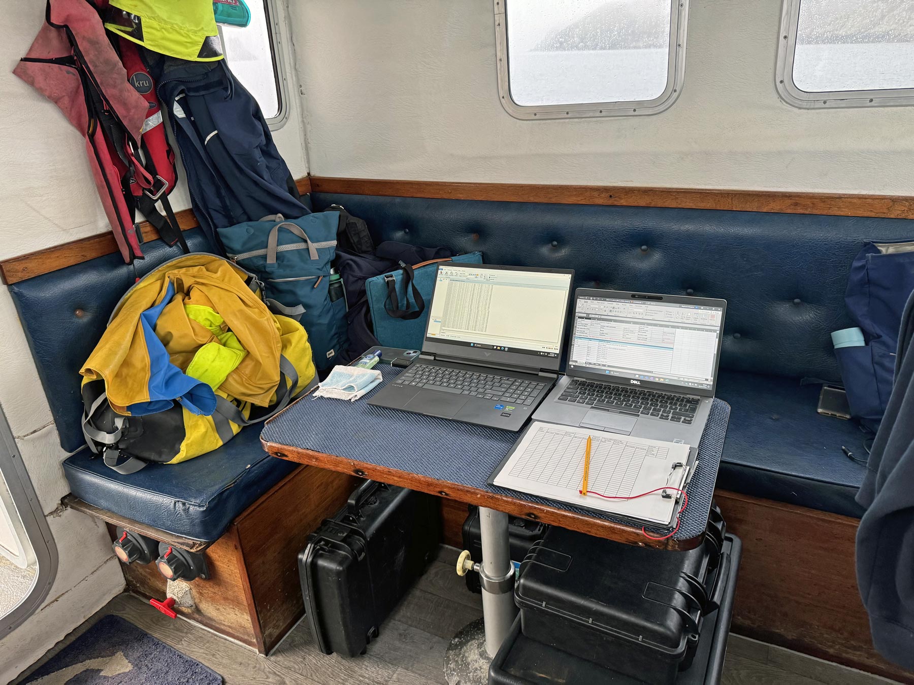 Atlantic Diver at sea